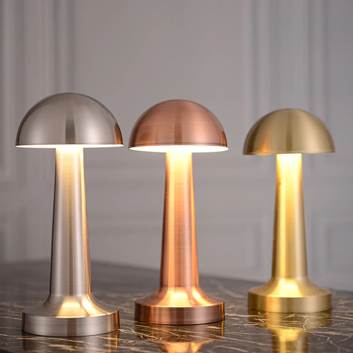 Luminária de Mesa Portátil Mini Mushroom