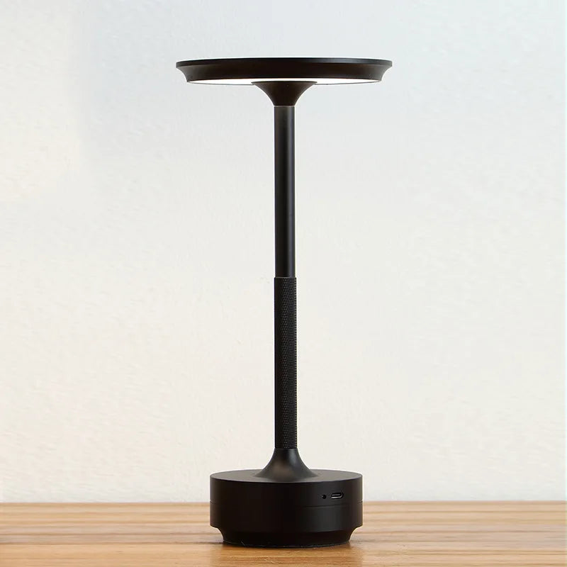 Luminária de Mesa Portátil Touch